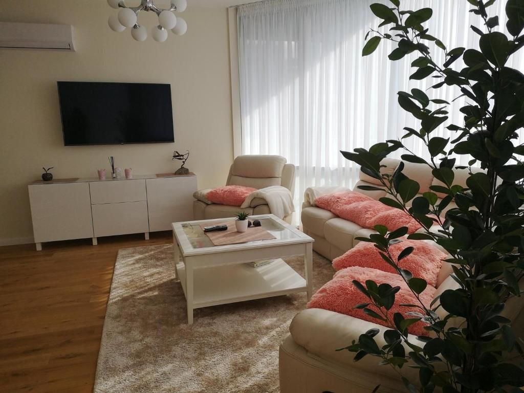 Апартаменты Snieguolės apartamentai Паланга-15